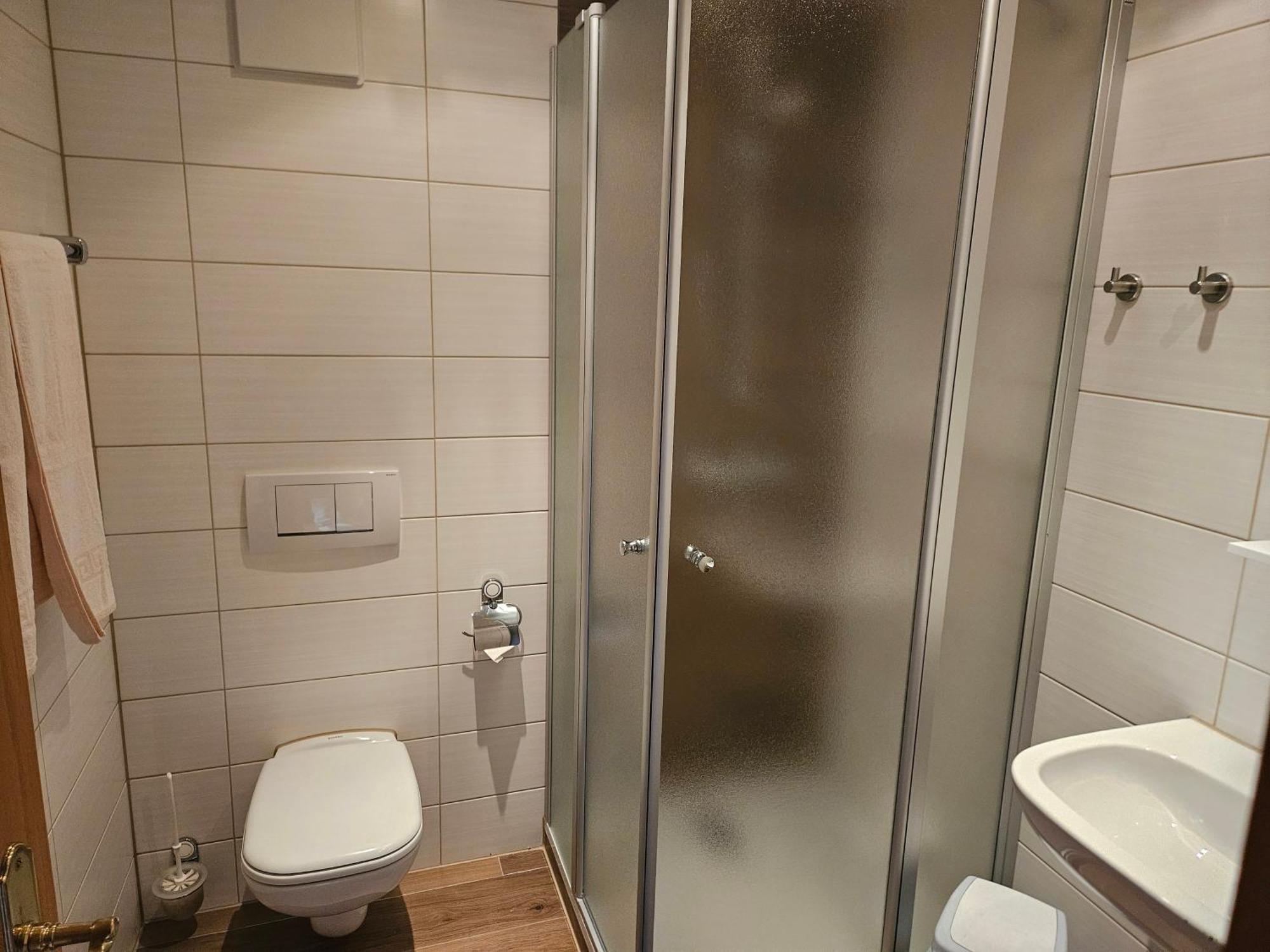 Hotel Cafe Koenig Oberwiesenthal Pokoj fotografie